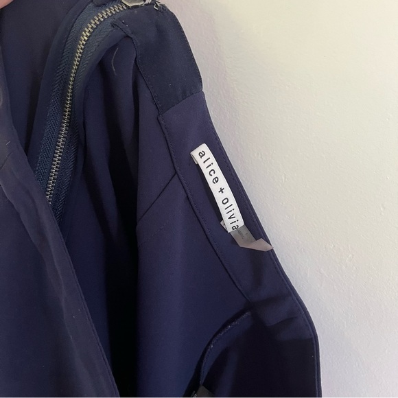 Alice + Olivia Larissa trousers navy high waisted medium flowy split leg tulip - Picture 10 of 15